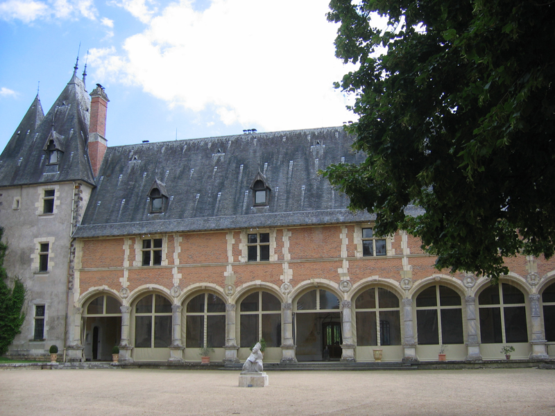 France Berry Sologne Château de la Verrerie Renaissance Galerie 