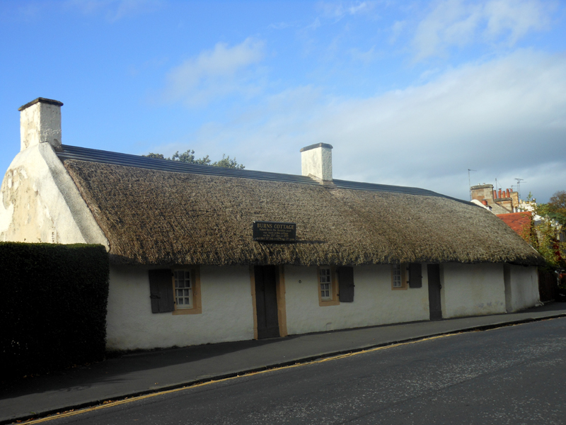 Burns Cottage Alloway street entrance © 2012 Scotiana