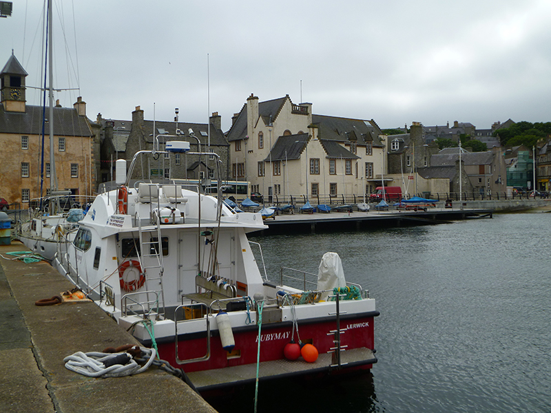lerwick-harbour-with-the-old-tolbooth-in-the-background-iain-macewan-2014