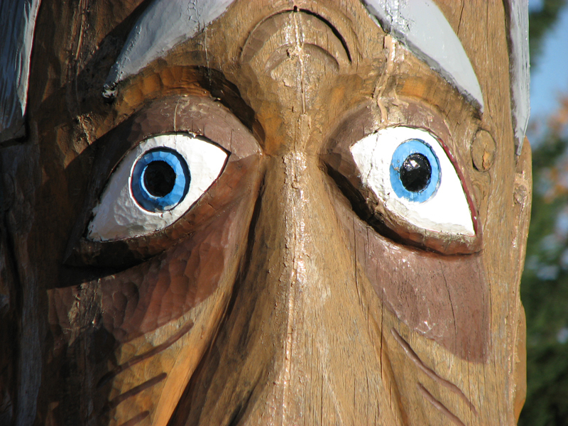 Denis Saint-Pierre Indian sculpture detail  Longue-Rive Côte-Nord Quebec 2010