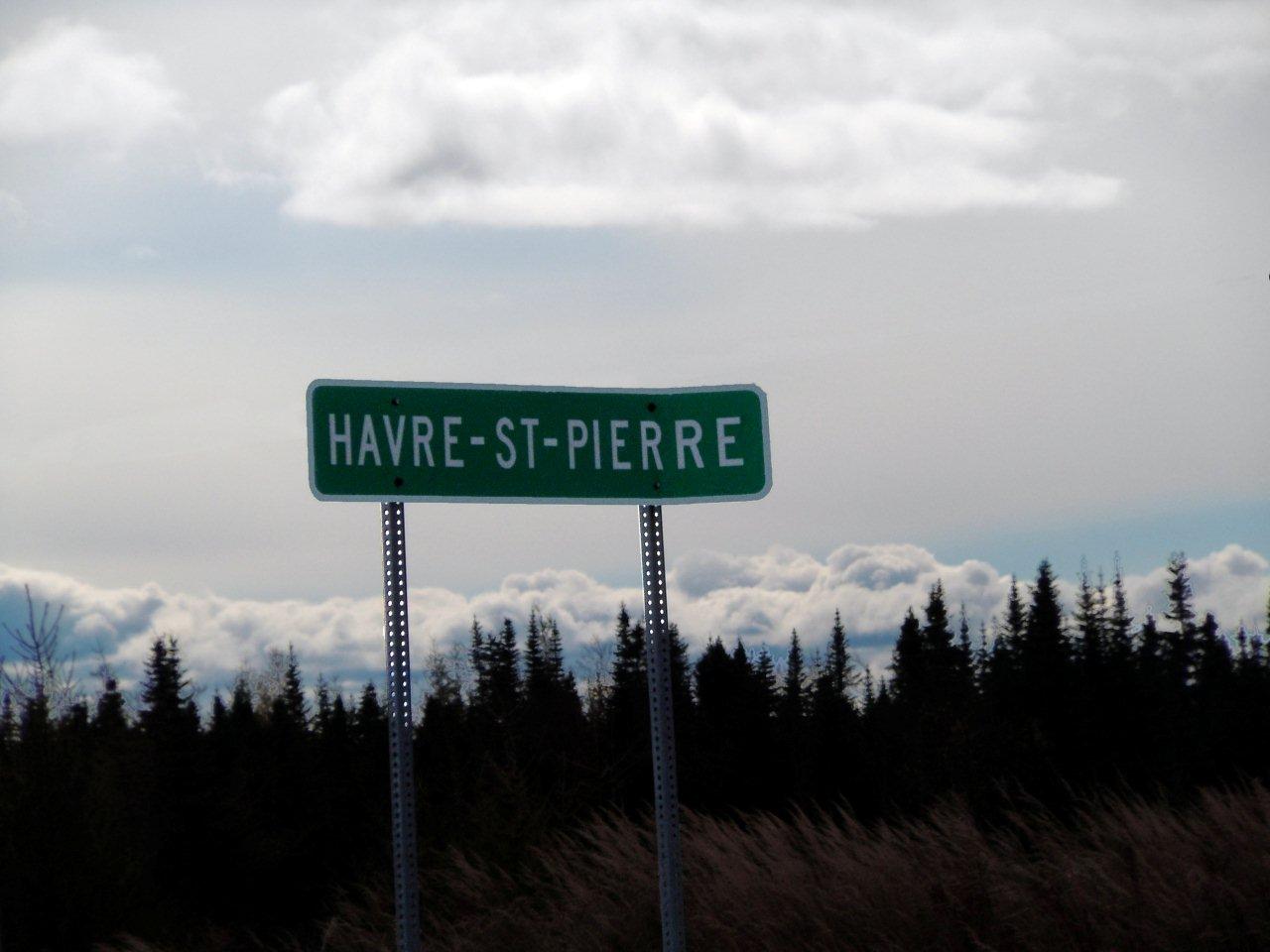 Road 138 Havre-Saint-Pierre road sign Côte-Nord Quebec PQ Scotiana 2010