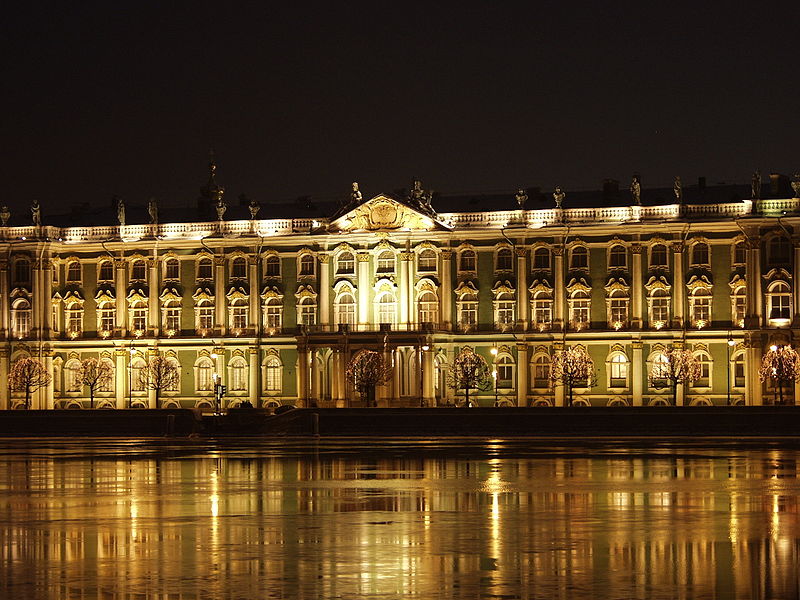Leningrad Ermitage by night Source Wikipedia