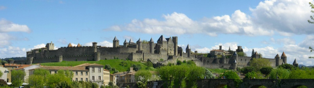 Overview of the old Cité de Carcassonne  Source Wikipedia