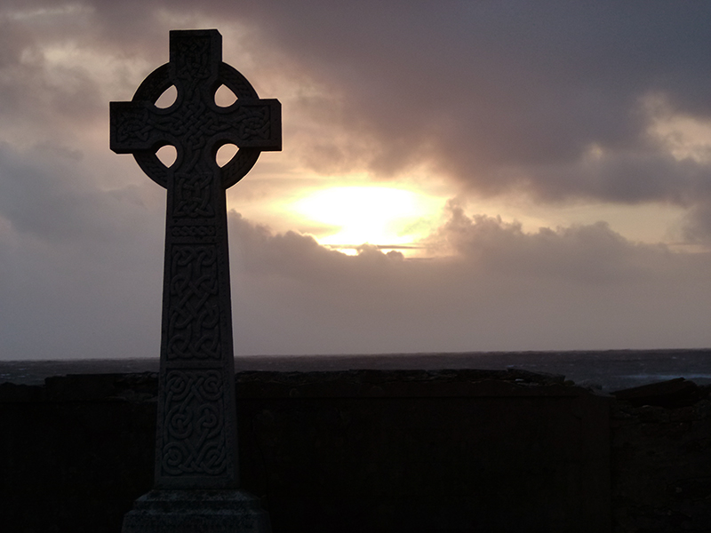 Celtic Cross Warbeth Cemetery Stromness © 2012 Scotiana