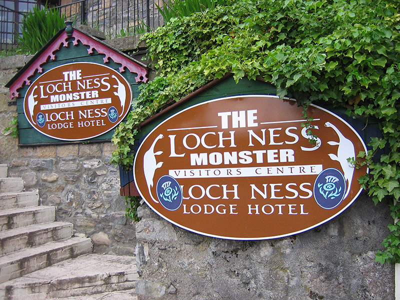 The Loch Ness Monster Visitors Centre © 2006 Scotiana